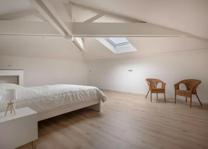 Hébergement de vacances Maison Avec Piscine Pour 8 Adultes - 2 Enfants Pornic