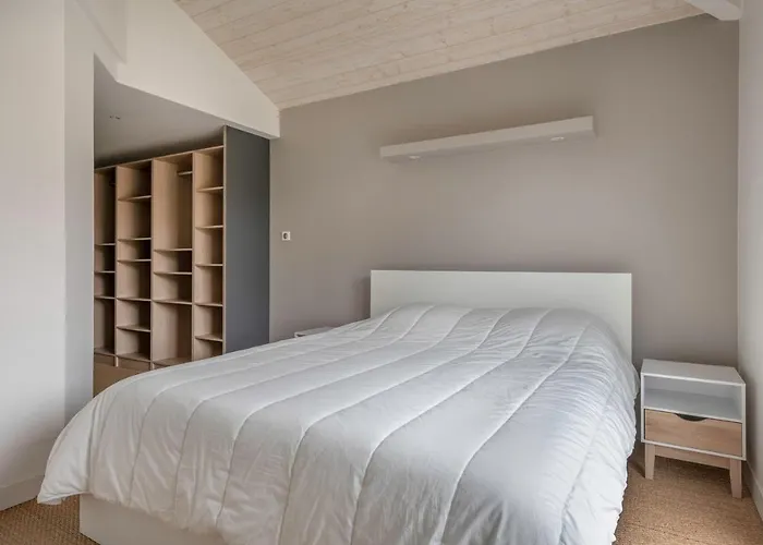 Hébergement de vacances Maison Avec Piscine Pour 8 Adultes - 2 Enfants Pornic